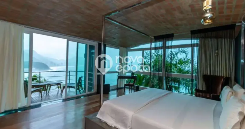 Joá | Casa 8 quartos, sendo 8 suites