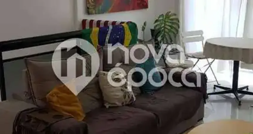 Casa em condomínio fechado com 5 quartos à venda na Rua São Luiz Gonzaga, Benfica, Rio de Janeiro