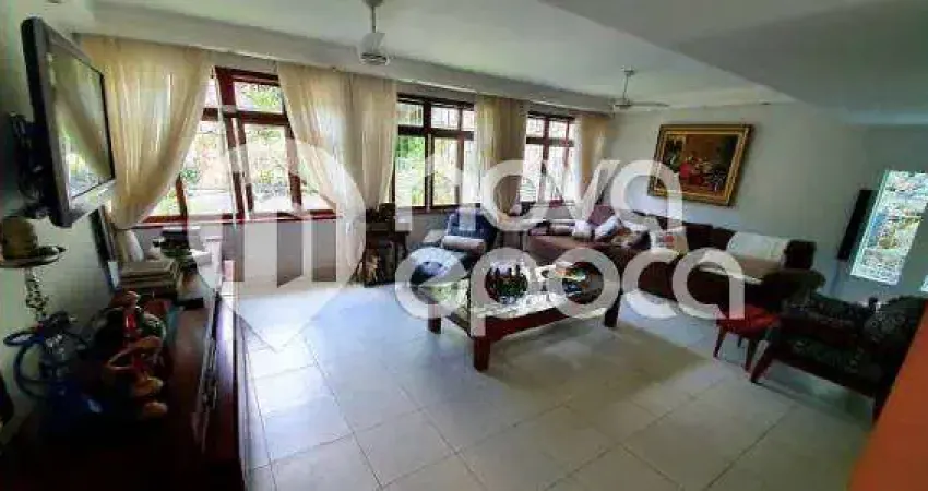Alto da Boa Vista | Casa 4 quartos, sendo 2 suites
