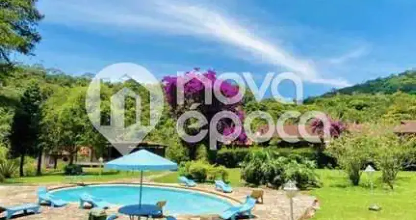 Casa com 3 quartos à venda na Estrada da Vargem Grande, Fazenda Inglesa, Petrópolis