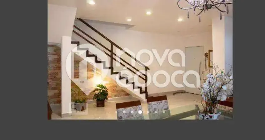 Casa com 5 quartos à venda na Rua Araxá, Grajaú, Rio de Janeiro