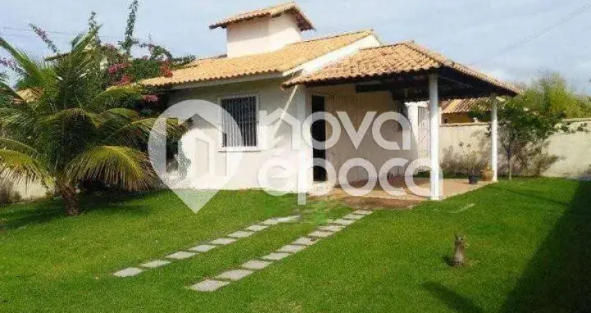 Casa com 2 quartos à venda na Rua dos Crisântemos, Jardim Ipitangas, Saquarema