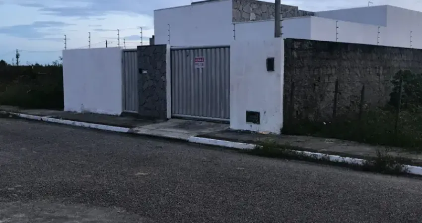 Vendo casa em Macaiba com 3 quartos sendo um suíte, pronta para morar