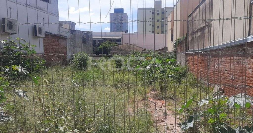Terreno à venda na Rua Doutor Orlando Damiano, 2143, Jardim Macarengo, São Carlos