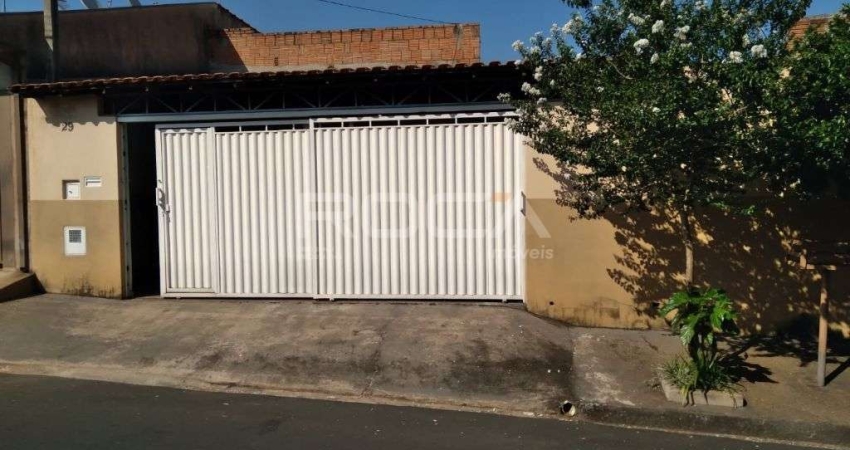 Casa à venda em Cidade Aracy, São Carlos - 3 dormitórios, churrasqueira e garagem