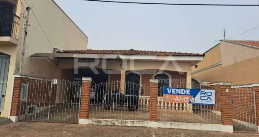 Casa Padrão à venda na Vila São José, São Carlos - 3 dormitórios e 3 vagas de garagem
