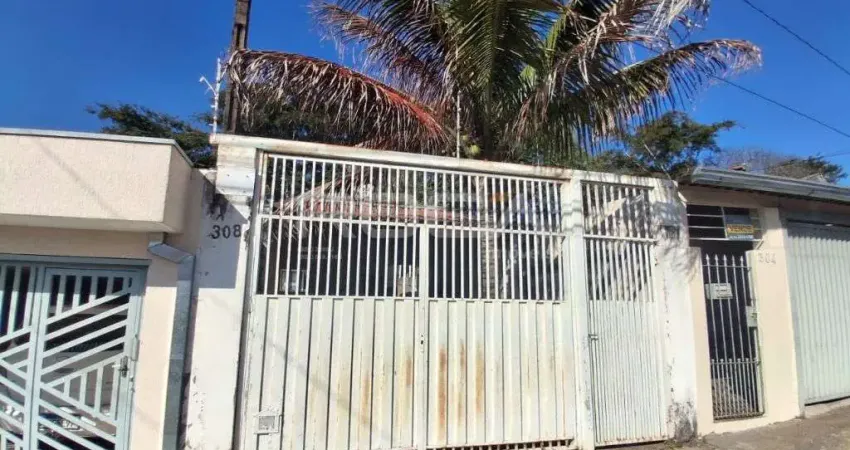 Casa à venda no Jardim Tangará, São Carlos: 3 quartos, 1 suíte e garagem coberta!