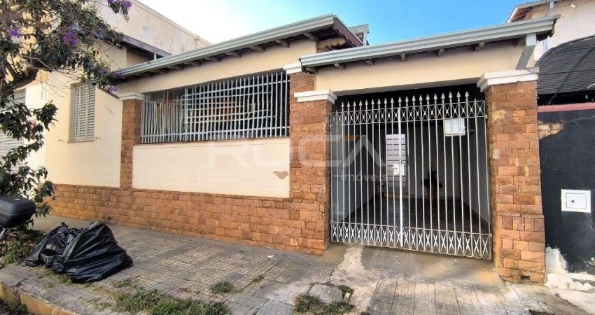 Casa padrão com 4 dormitórios para alugar no CENTRO de São Carlos