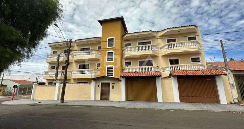 Venda de Apartamentos / Padrão na cidade de São Carlos