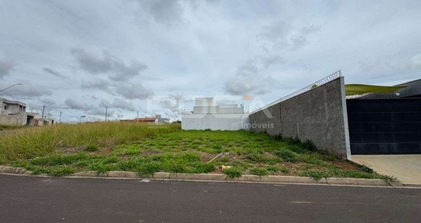 Excelente oportunidade! Terreno à venda no Residencial Arcoville, São Carlos.