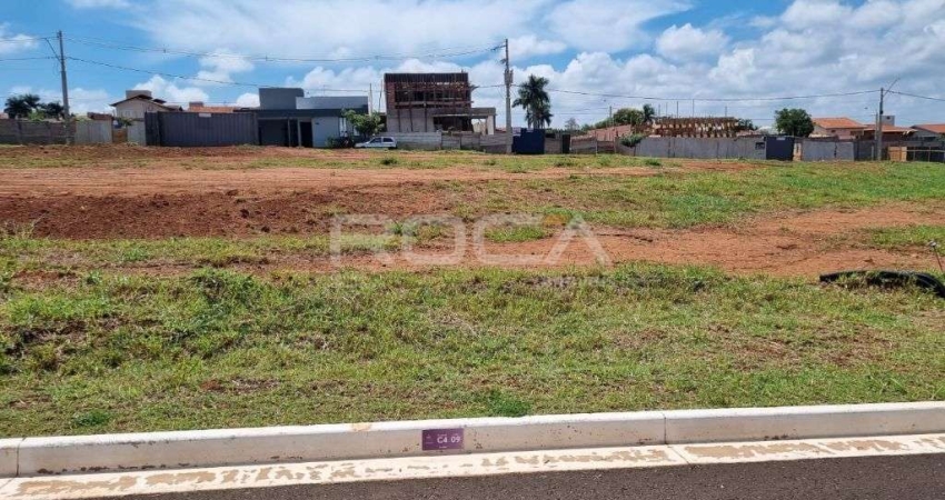 Terreno à venda em condomínio de luxo em Santa Felícia, São Carlos