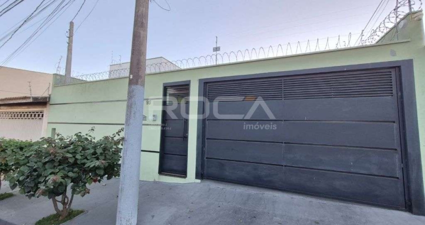 Casa Padrão à venda com 3 dormitórios no Parque dos Timburis em São Carlos