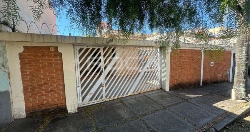 Casa de 3 dormitórios à venda no Centro de São Carlos