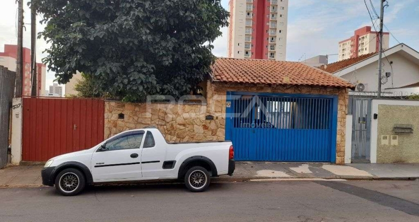 Casa padrão à venda com 3 dormitórios no Jardim Macarengo, São Carlos