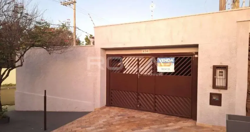 Casa padrão à venda no Jardim Santa Paula, São Carlos - 3 dormitórios e suíte