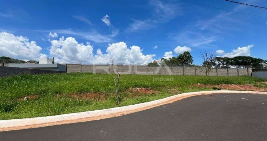 Terreno à venda em condomínio com infraestrutura completa em São Carlos