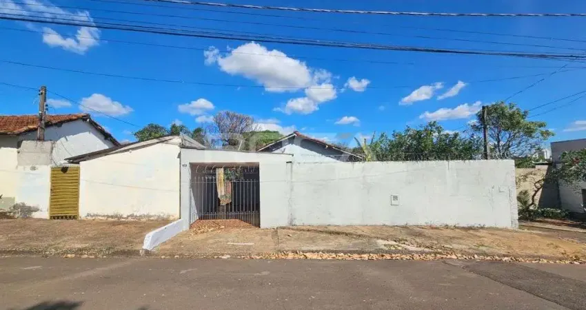Casa padrão à venda na Vila Costa do Sol, São Carlos