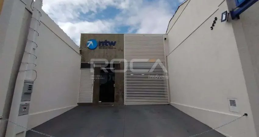 Ótimo Salão Comercial à Venda em Chácara Parollo, São Carlos
