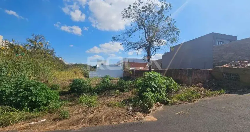 Terreno à venda na Rua Romeu Casale, Jardim de Cresci, São Carlos