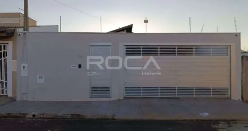 Casa com 3 dormitórios com 1 suíte com closet e 5 garagens no Jardim Embaré, São Carlos