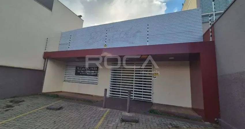 Casa de Alto Padrão à Venda no Centro de São Carlos - 3 cozinhas, 7 copas, 1 escritório