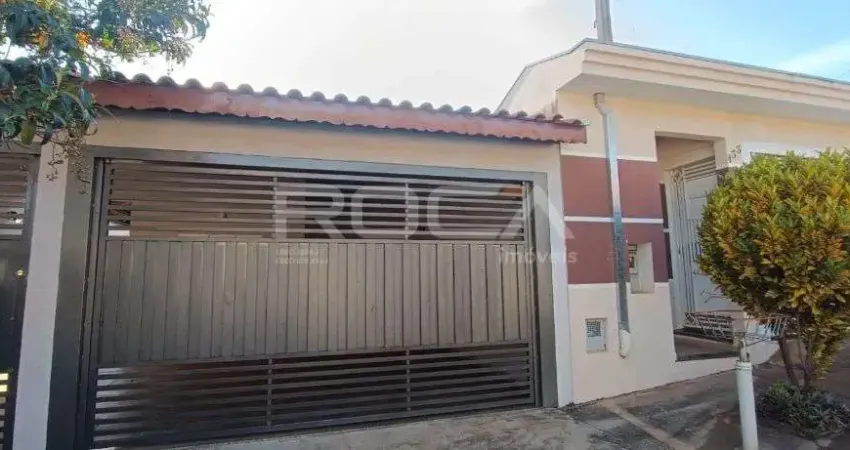 Casa à venda no jardim araucária, são carlos: 2 dormitórios, 2 banheiros, churrasqueira e quintal!