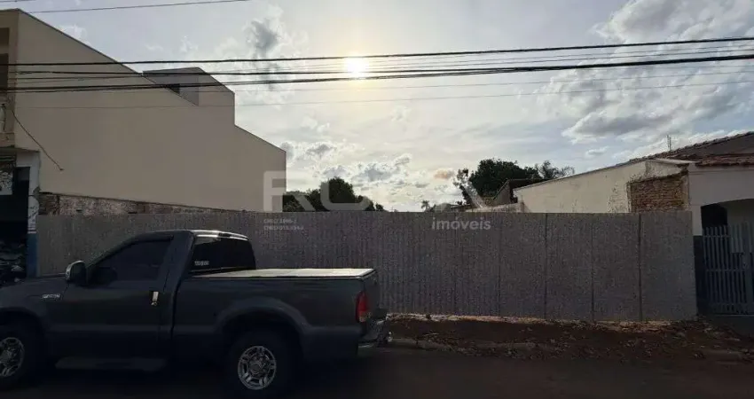 Terreno à venda na Rua José Leme Marques, 179, Vila São José, São Carlos