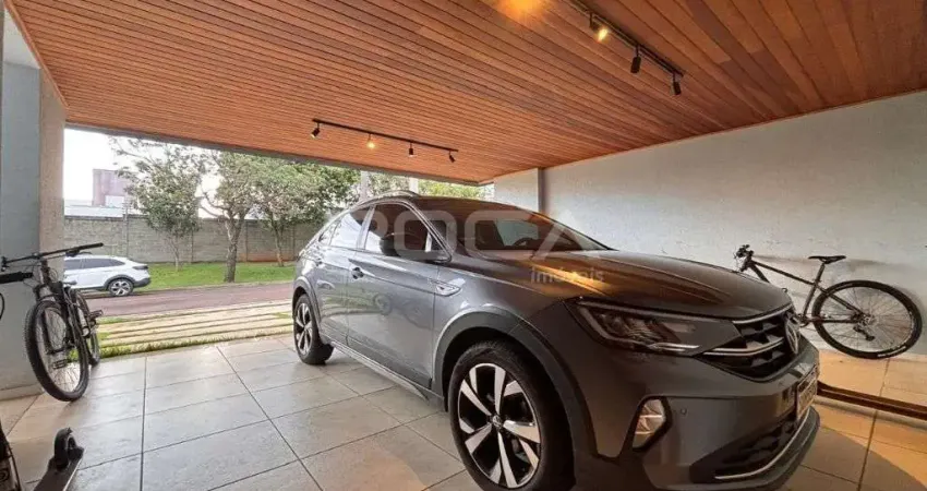 Casa à Venda em São Carlos - Condomínio Parque Residencial Damha III com 3 Suítes e Armários Planejados