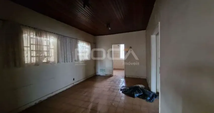 Charmosa casa à venda no Jardim São Carlos, São Carlos!