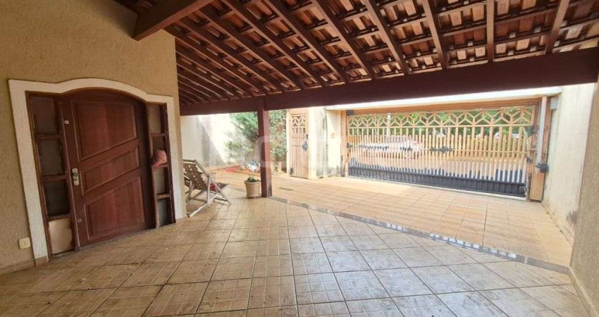 Casa à venda no Planalto Paraíso, São Carlos - 3 dormitórios, suíte, 4 garagens