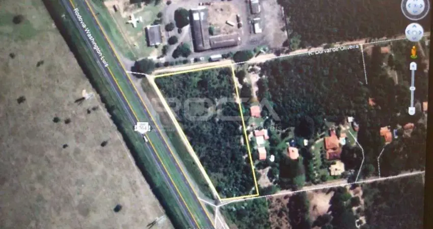 Venda de Terreno / Padrão na cidade de São Carlos