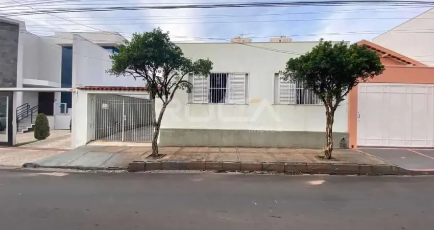 Casa padrão de 3 dormitórios no CENTRO de São Carlos