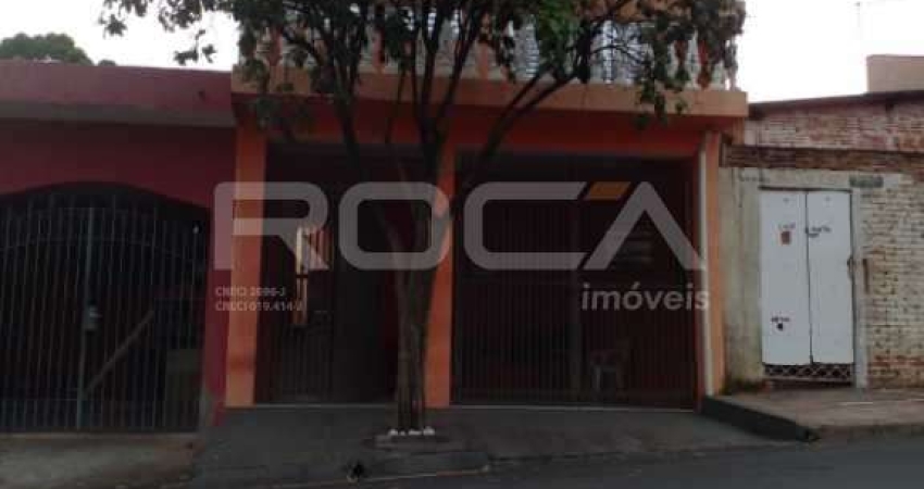 Sobrado à venda em Cidade Aracy, São Carlos: 4 dormitórios, suíte, garagem coberta