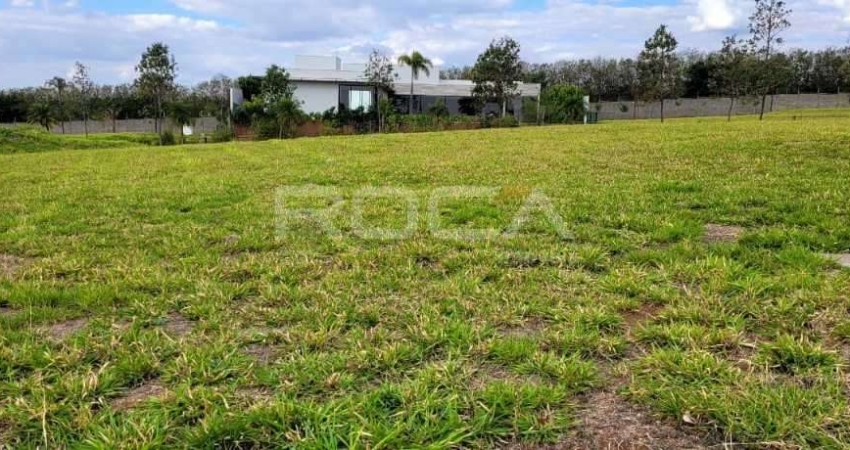 Venda de Terreno / Lote na cidade de São Carlos