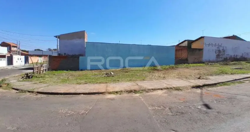 Oportunidade única! Terreno padrão à venda no bairro Cidade Aracy em São Carlos