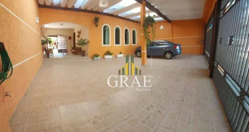 Casa com 2 dormitórios à venda, 260 m² por R$ 1.007.000,00 - Vila Lutécia - Santo André/SP