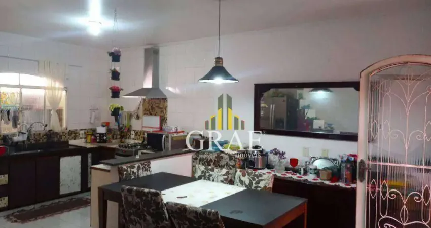 Sobrado com 3 dormitórios à venda, 233 m² por R$ 750.000,00 - Nova Petrópolis - São Bernardo do Campo/SP