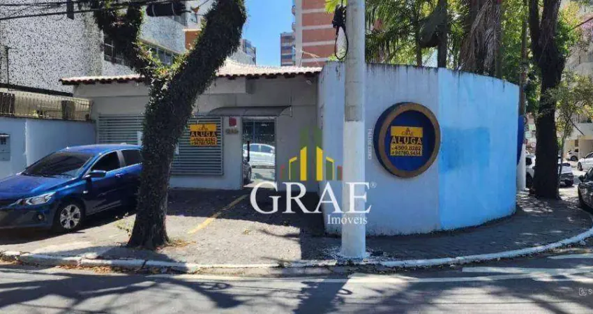 Casa Comercial 242m², com recepção, 9 salas, 3 vagas, para locação no Jardim do Mar - São Bernardo do Campo/SP.