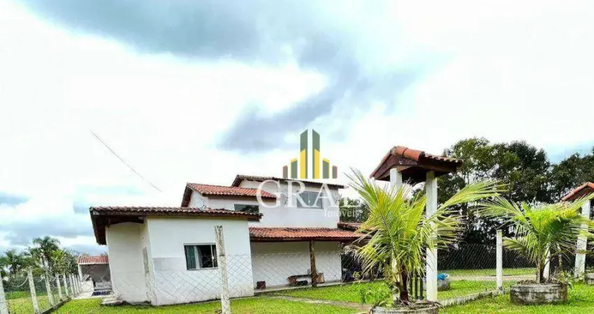 Chácara em Condomínio Fechado - 5 Dormitórios (2 suítes) 12 Vagas - Cananéia