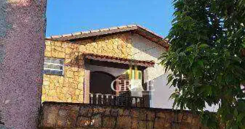 Sobrado com 3 dormitórios à venda por R$ 690.000,00 - Assunção - São Bernardo do Campo/SP