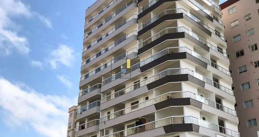 APARTAMENTO DIFERENCIADO COM 2 DORM, SENDO 1 SUITE A 50M DO MAR, NO GRAVATÁ.