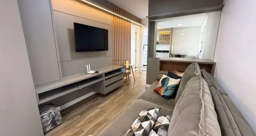 150m do mar | face norte | 1 suíte + 1 dormitório | mobiliado e decorado