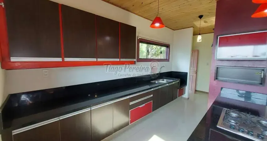 Casa para Venda em Palhoça, Praia de Fora, 4 dormitórios, 4 banheiros, 2 vagas