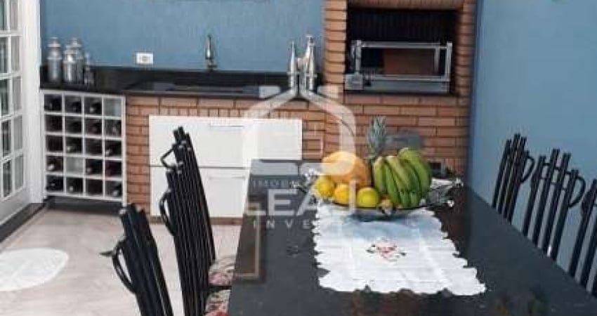 Sobrado à venda em São Bernardo do Campo, 226m², 3 dormitórios, sendo 1 suíte, 5 vagas garagem, 4 b