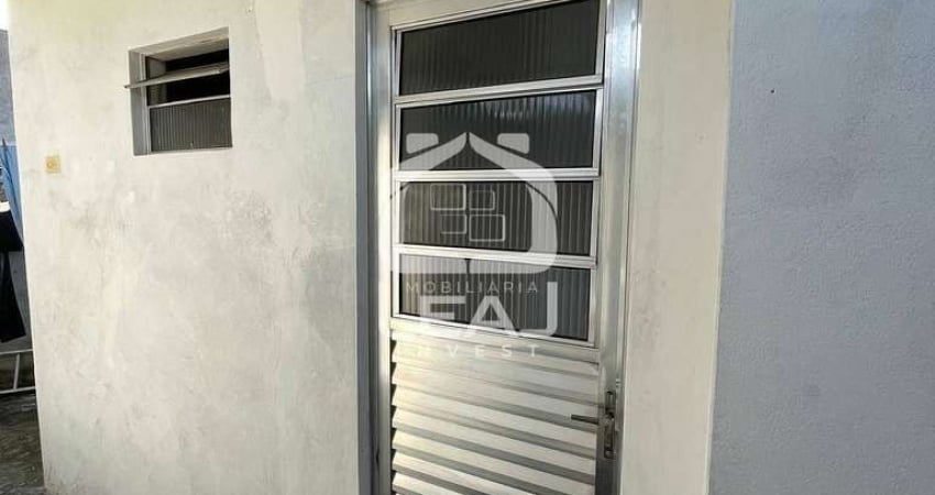 Casa com 2 cômodos para locação no Parque Santo Antônio, 38m² - R$ 600,00 - São Paulo, SP