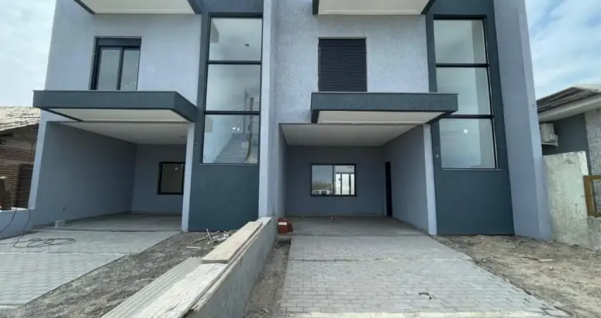 CASA ALTO PADRÃO EM CAPÃO - PERTO DO MAR