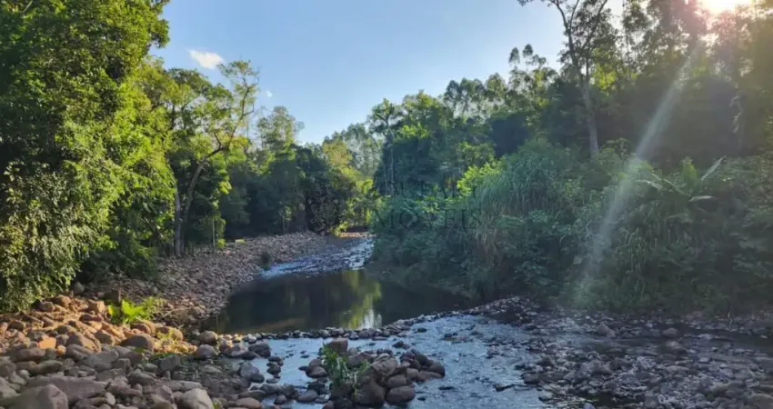 Chácara / sítio com 3 quartos à venda na Rua Padre Atanásio Orth, 1228, Zona Rural, Maquiné