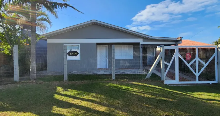 Casa com 4 quartos à venda na Rua Itália, 720, Zona Norte, Capão da Canoa