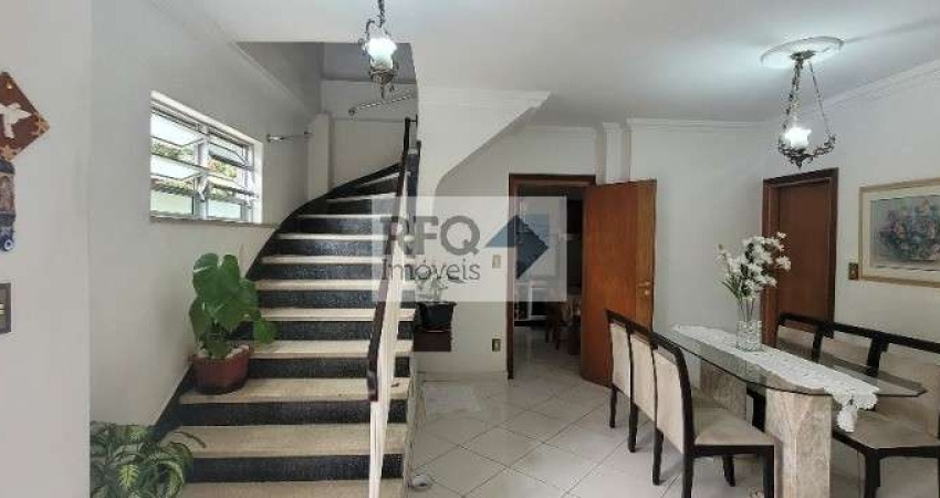 Um Lar Perfeito: Casa com 3 Suítes, 2 Vagas e 4 Banheiros em uma Área de 187m²!!