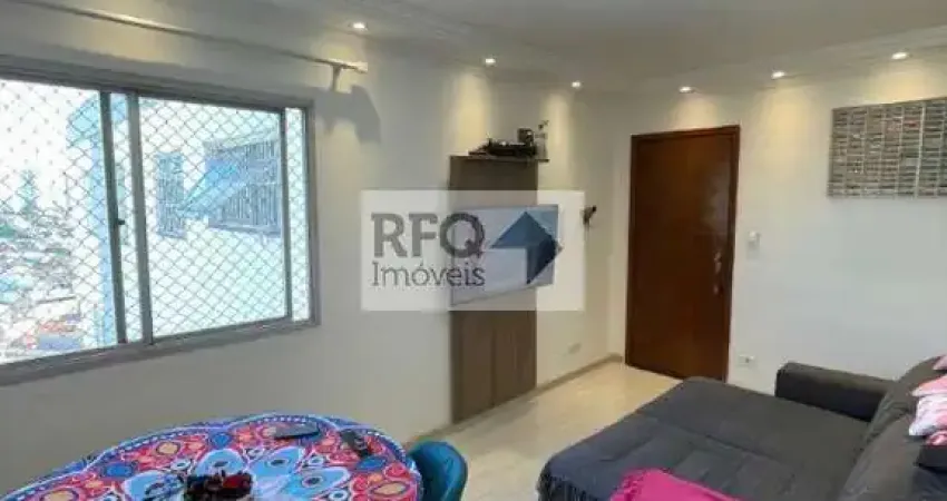 Apartamento para  venda com 2 dormitórios na região da Vila Monumento em andar alto com vista livre !!